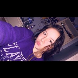 Meet your Posher, Emma